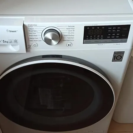 Cozy Telliskivi Near Centre Apartman Tallinn