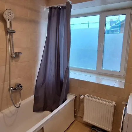 Cozy Telliskivi Near Centre Διαμέρισμα Ταλίν