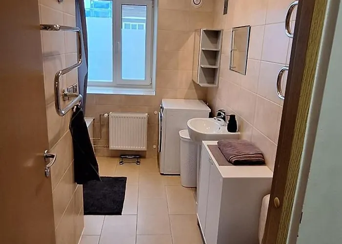 Cozy Telliskivi Near Centre Ταλίν